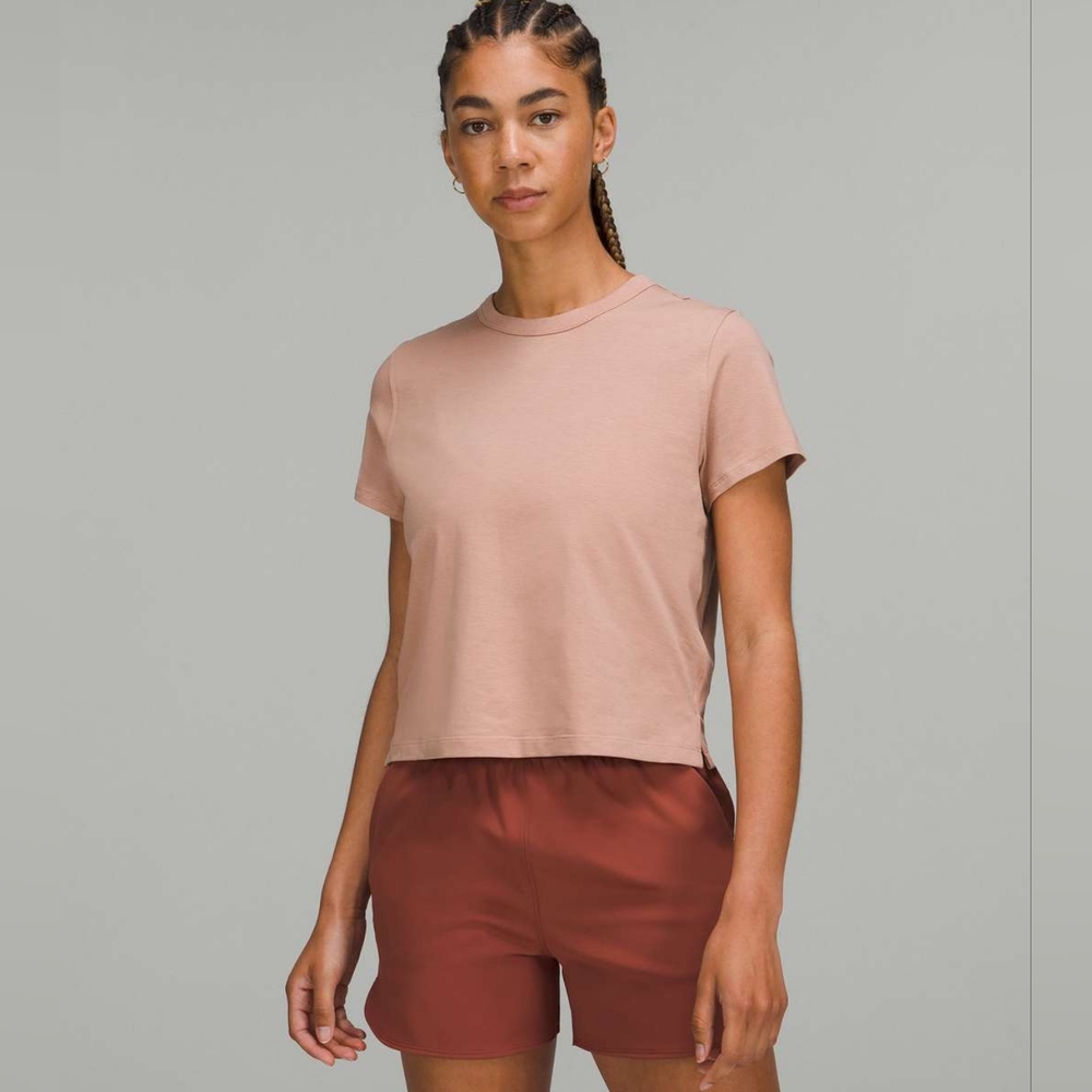Lululemon Classic-Fit Cotton Blend Tee